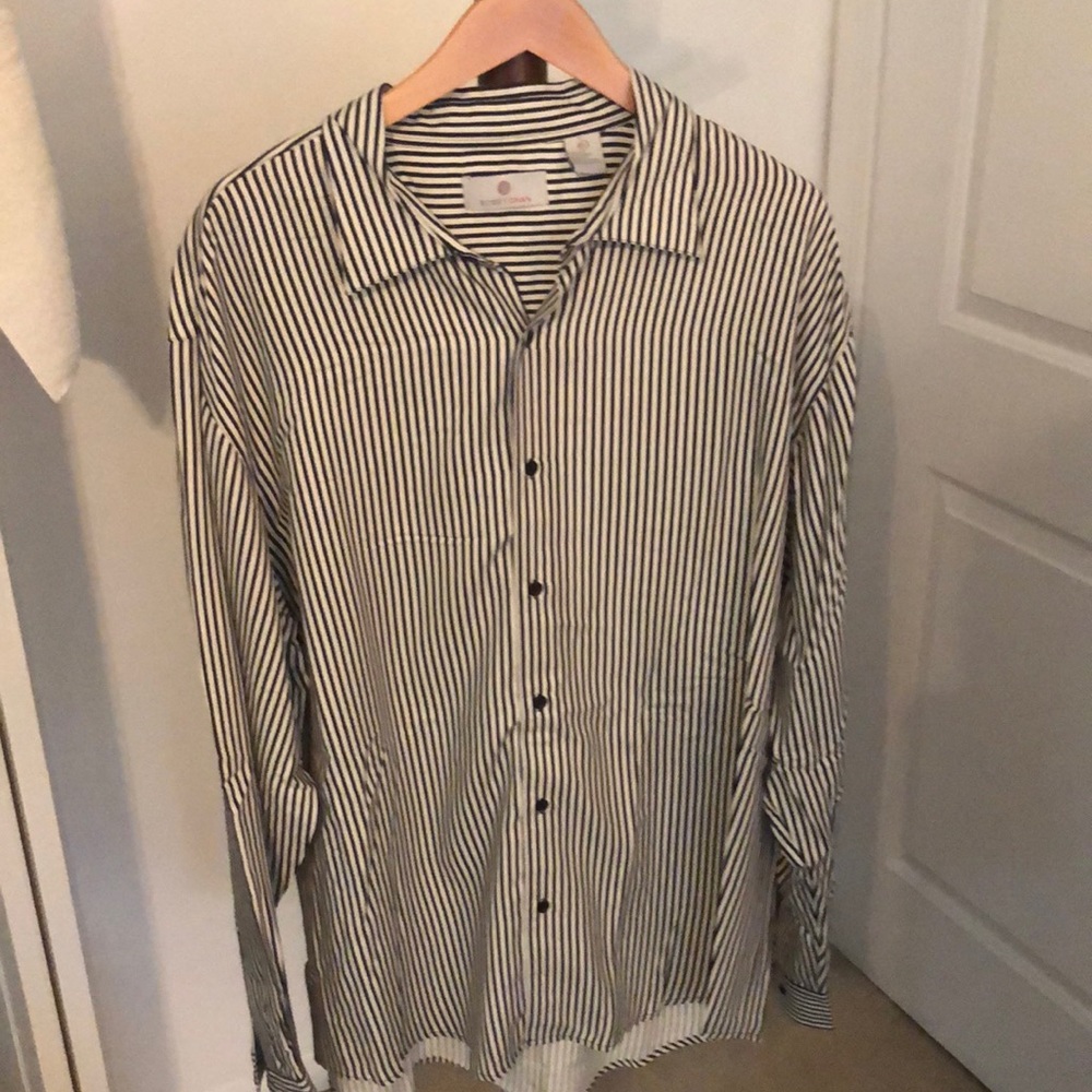 Bobby Chan Mens button down size xl